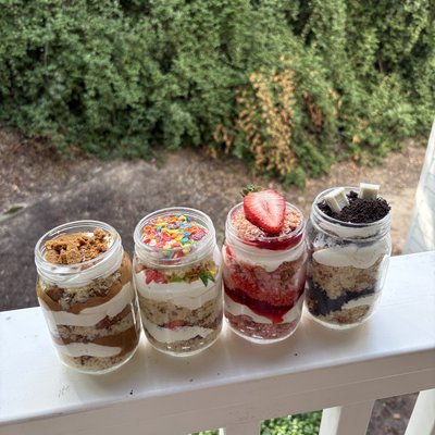 4 Oz Cake Jars (Dozen)