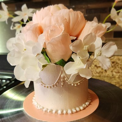 4" Cake Simple Decor 