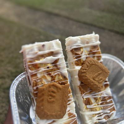 cookie butter dubai chocolate bar