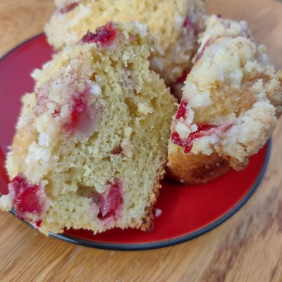 Sourdough Strawberry Muffins 6-count