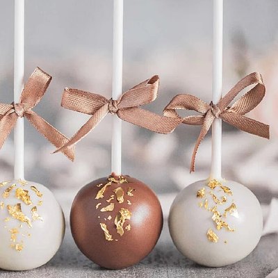 Chocolate Cake Pops