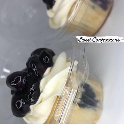 Blueberries N’ Cream 