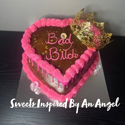 9’ Heart Shaped Cake 