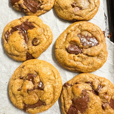 Brown Butter Chocolate Chip Cookie - Dozen