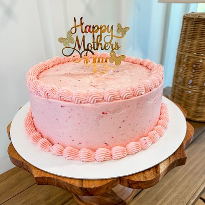 Bakery Style Strawberry Cake