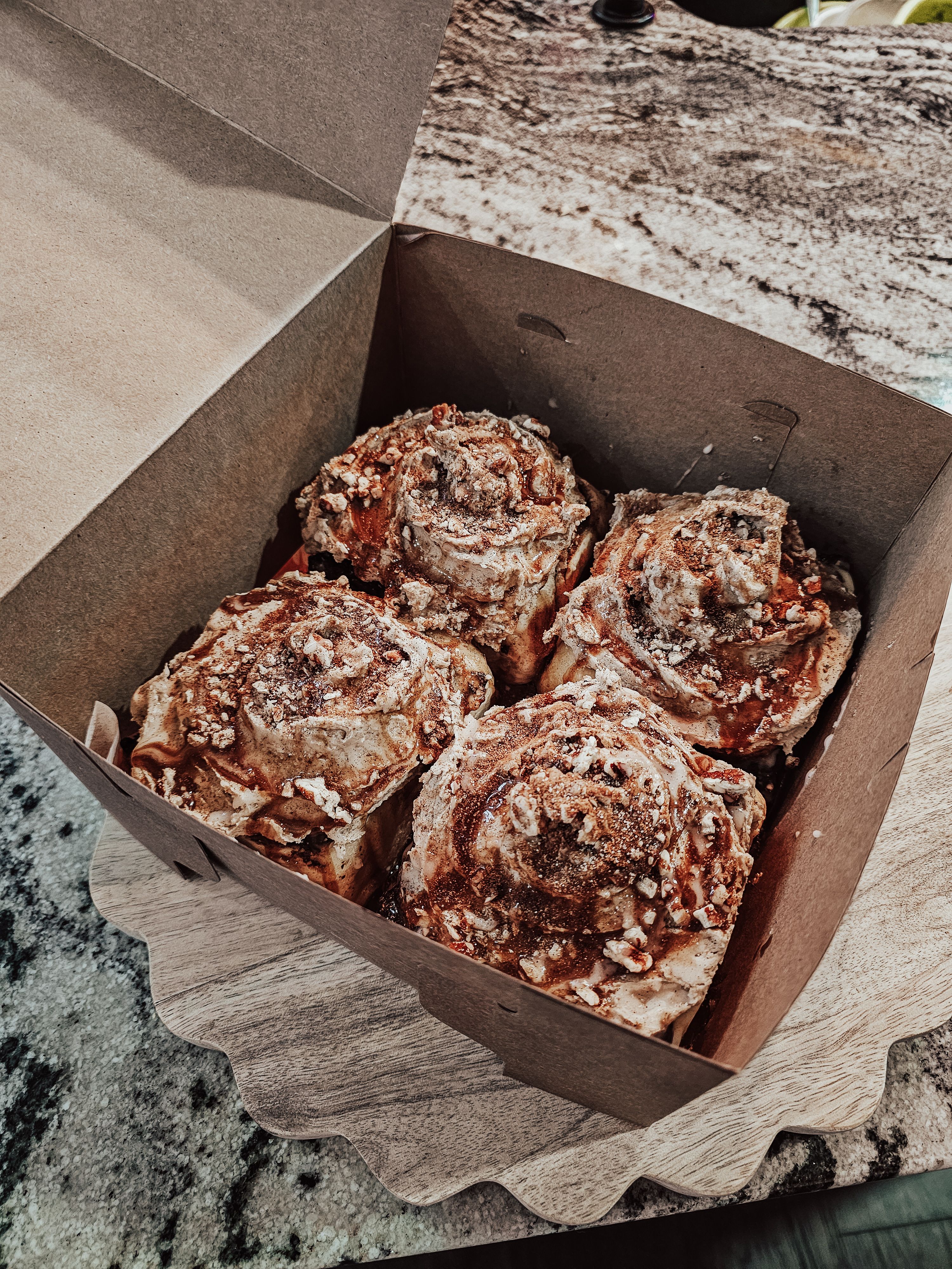 24 Signature Cinnamon Rolls