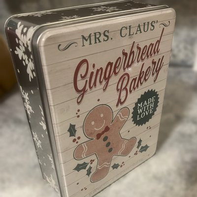Cookie Tin with each 1 Dozen Cookie order-Gingerbread