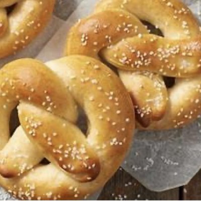 Sourdough pretzels / 6