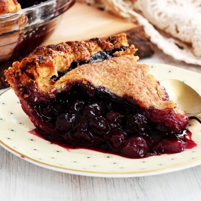9” Blueberry pie