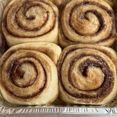 Sourdough Cinnamon Buns (4-Pack)
