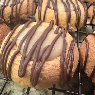 Twix Thumbprint Cookies (12)