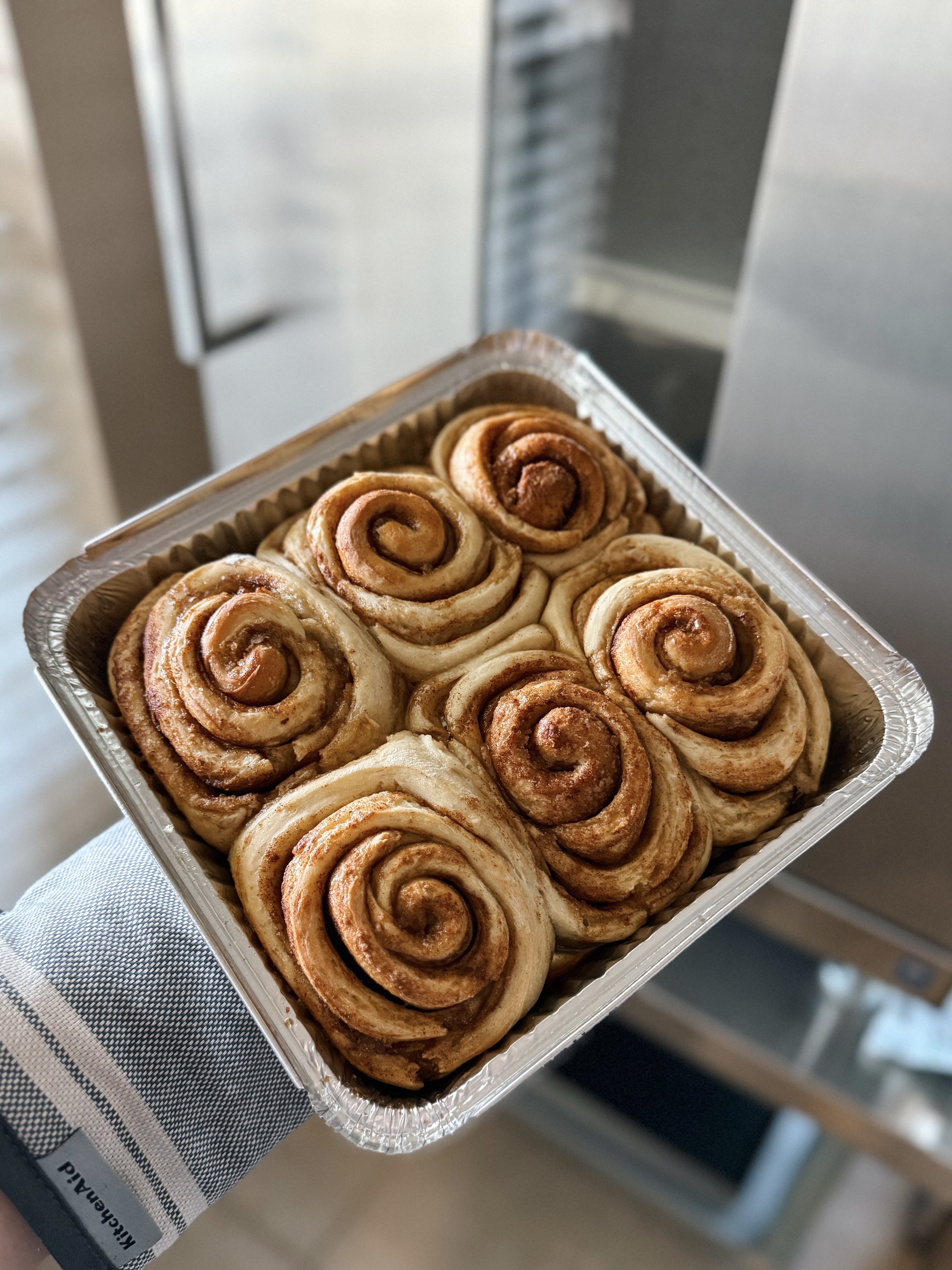 Cinnamon Rolls (12)