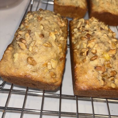 Classic Banana Bread Loaf Mini W/ Walnuts