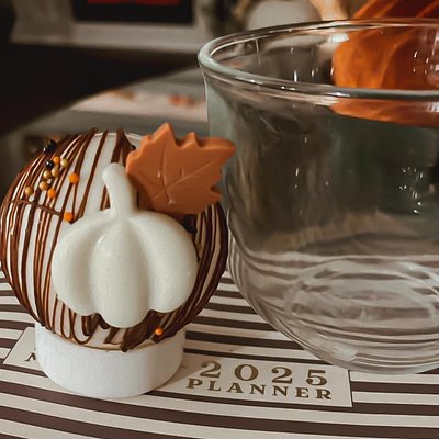 Cocoa Bombs
