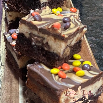 Triple Reese’s Cheesecake Brownies           1/2 Dozen 