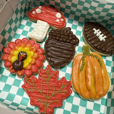 Autumn Buttercream Sugar Cookies