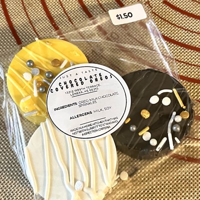 Chocolate Covered Oreos (3 Pack)