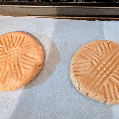 Peanut Butter 4oz Cookie