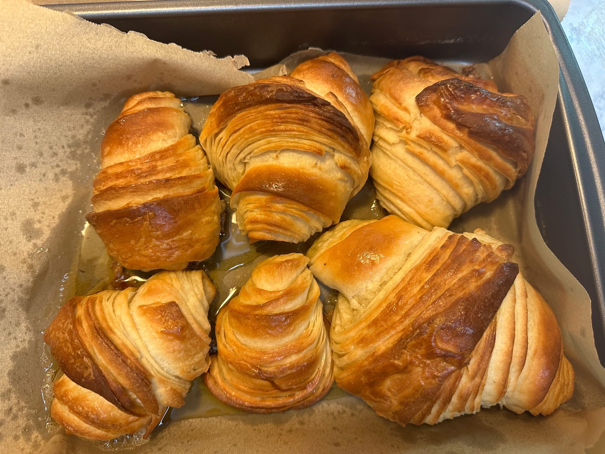 Croissants (8)