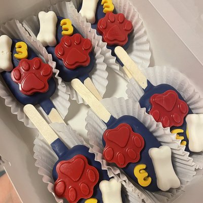 Themed Cheesecake Pops 