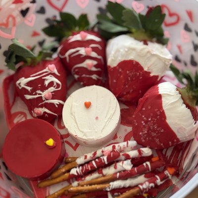 Valentines Day Treat Box