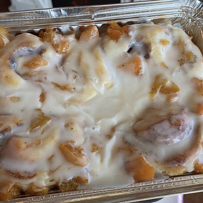 Peach Cobbler Rolls (4)