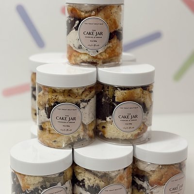 Cookies & Cream Cake Jar