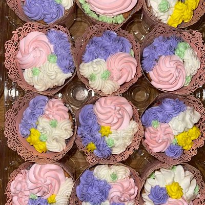 Cupcakes - French Vanilla with White Buttercream