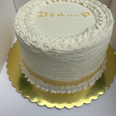 6” Three Layer Cake (6-10 Servings)