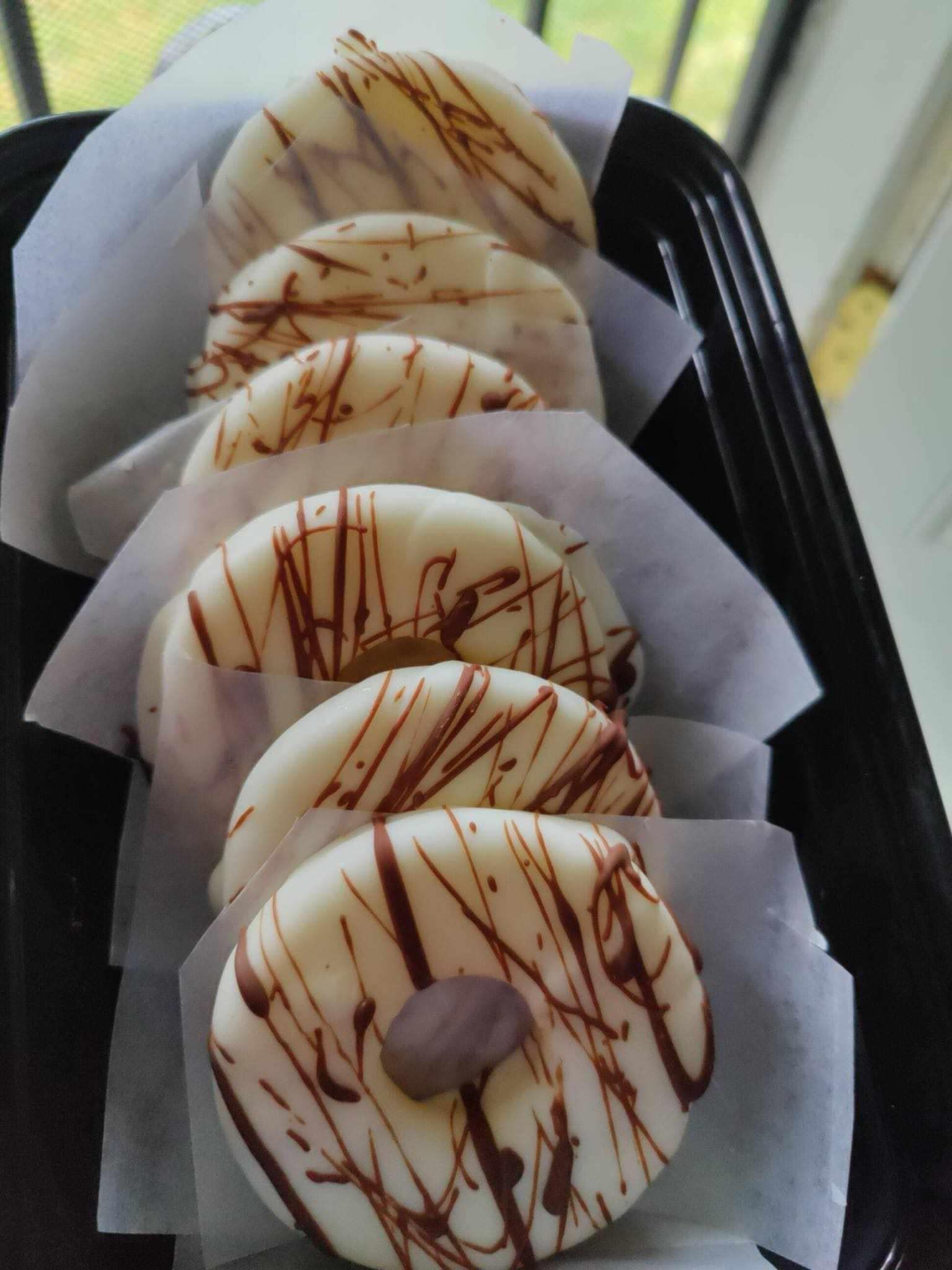 Tropical Dipped Chocolate Pineapple