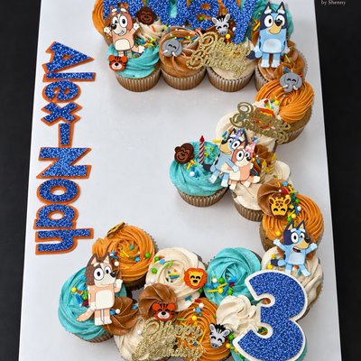 Single Digit Pull Apart Cupcakes