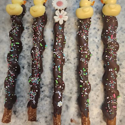 Chocolate Covered Pretzels 