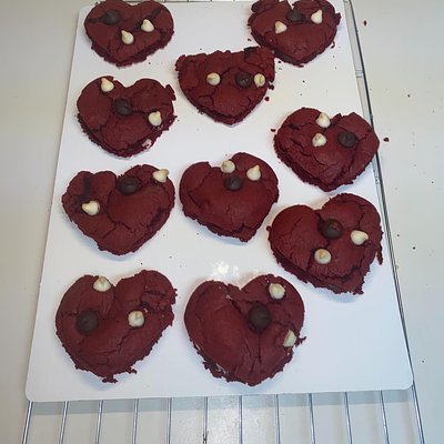 🍪 The Sweetheart Box (6 cookies)