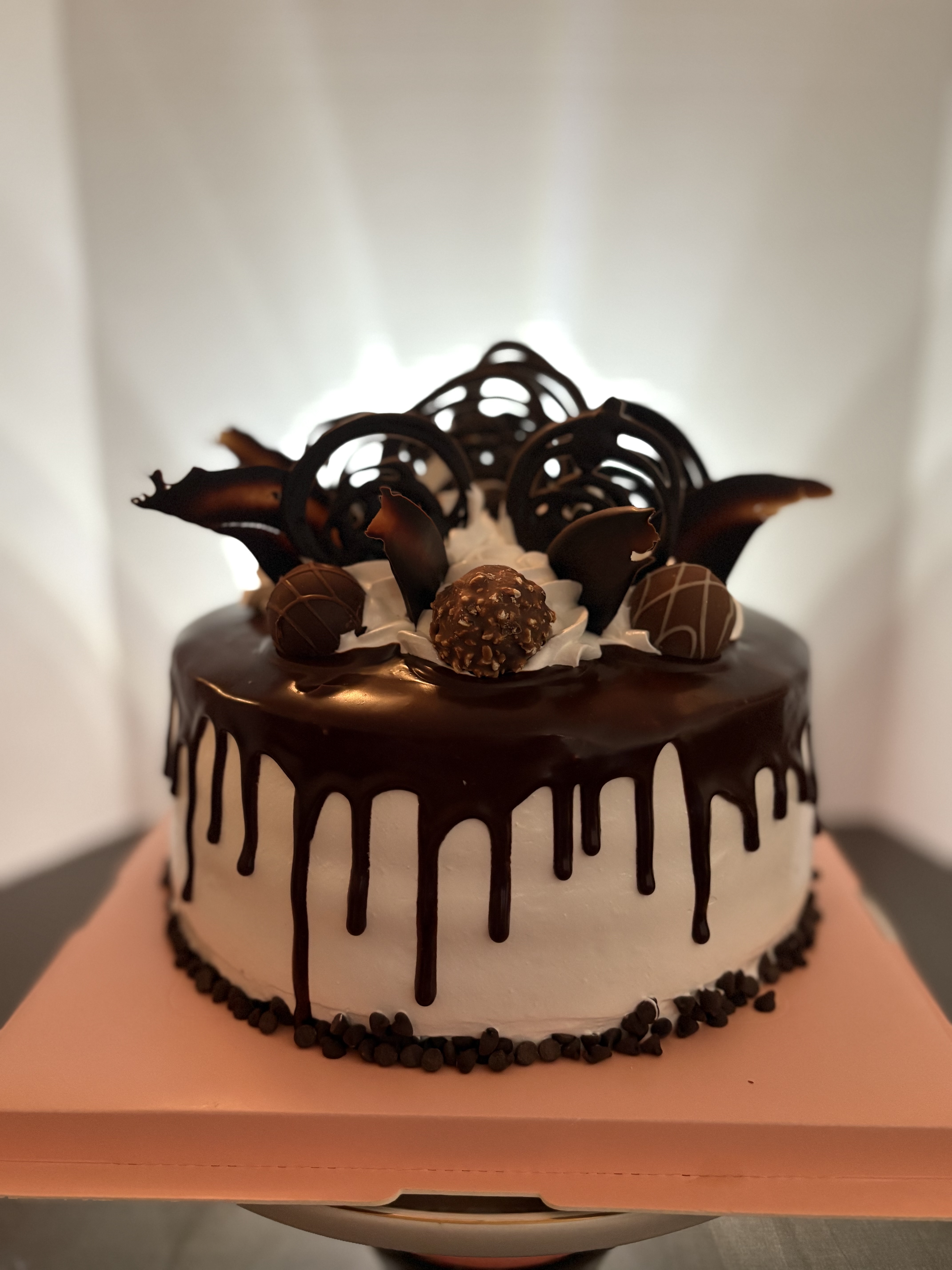 Traditional Cuban Chocolate Cake Bombón (20-22)