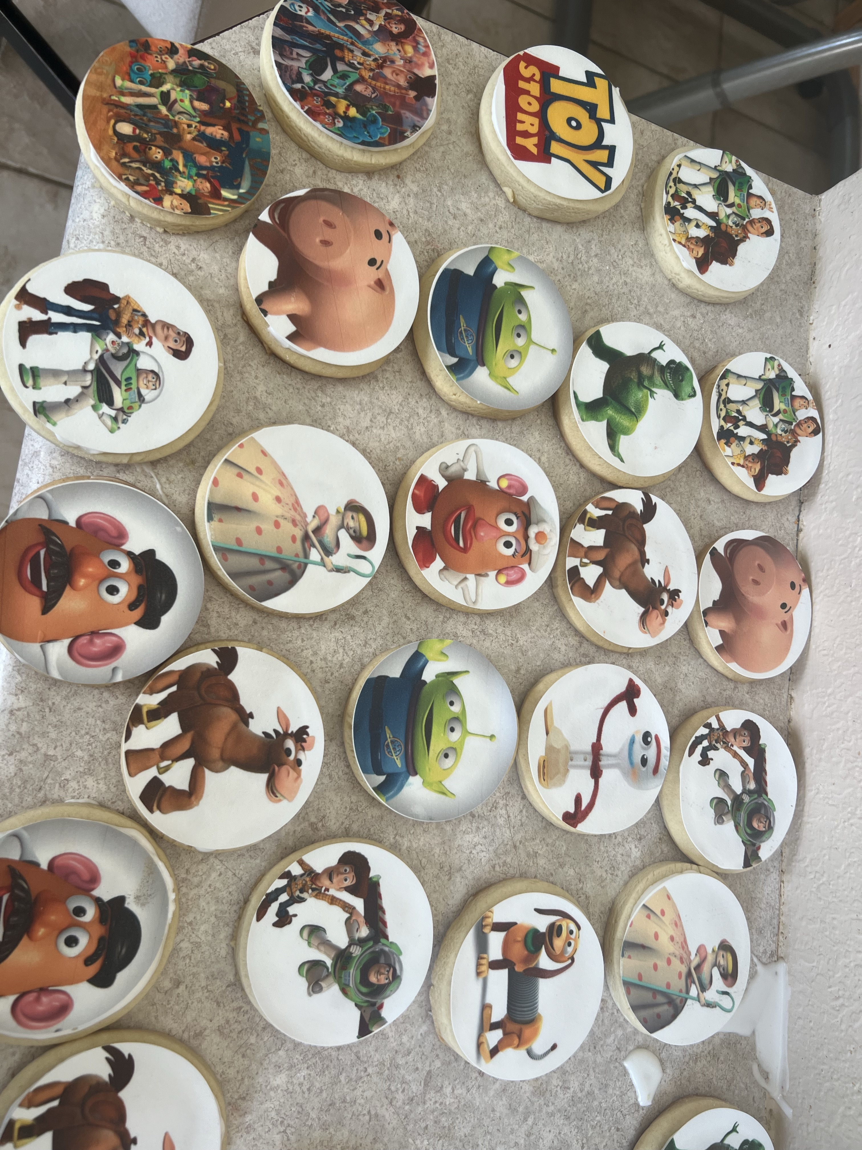 Buttercream/Edible Image Frosted Sugar Cookies