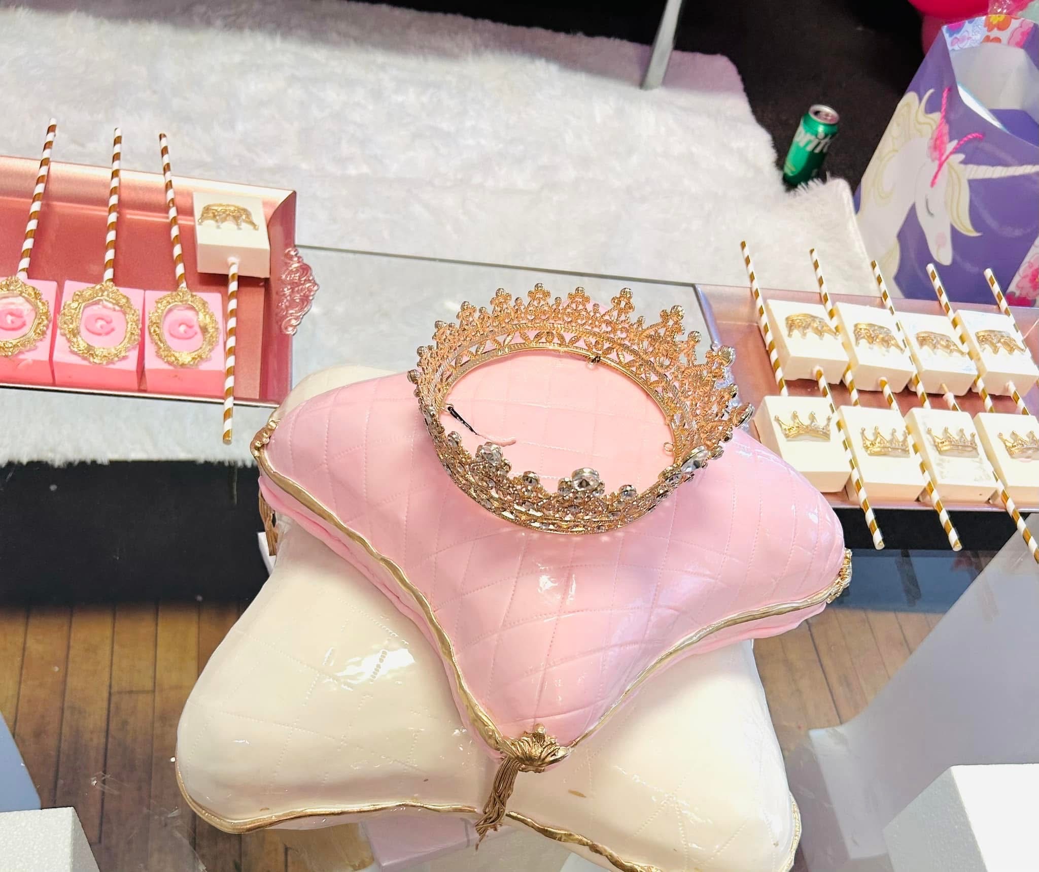 That’s A Cake??? Illusion Cakes 