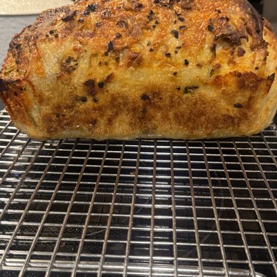 Jalapeño Popper Sourdough Bread 