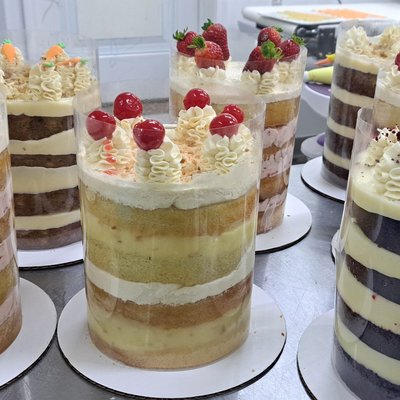 Dessert cake 
