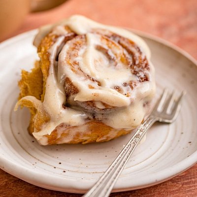 Sourdough Pumpkin Cinnamon Rolls 6ct