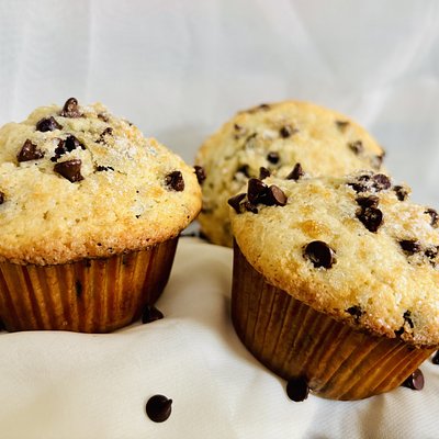 Chocolate Chip Muffin 4” (Bakery Size, 2 Count)