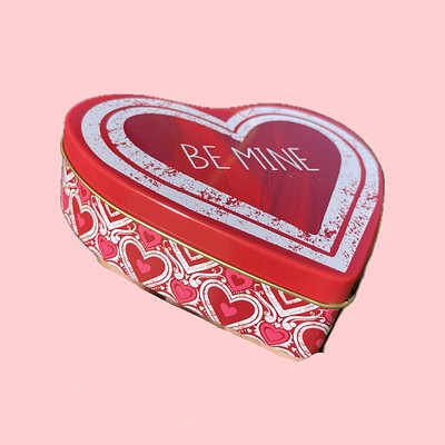 Small Red/White “Be Mine” Heart Tin 