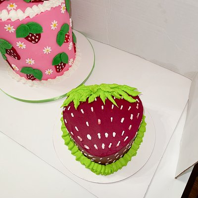 1st Birthday Special (6” Cake & Smash Cake)