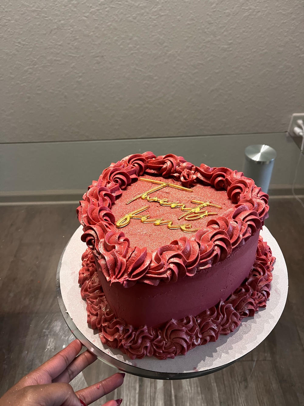 Custom cake by DaysiaVuCakes