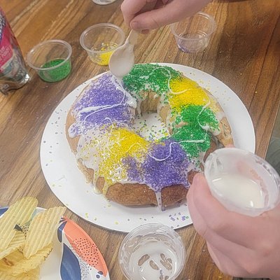 DIY King Cake Decorating Kit