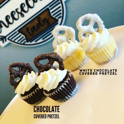 Pretzel (salted/white/dark choc)