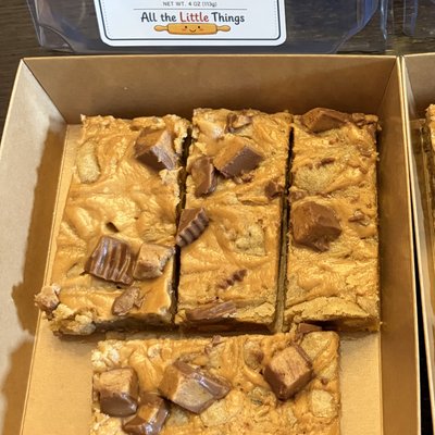 Loaded Reese’s Cookie Bars