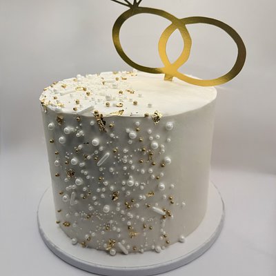 8 Inch Regular Cake (3 Layers) 