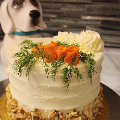 Carrot Cake 9"