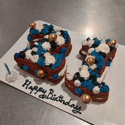 Custom Small Number Cakes