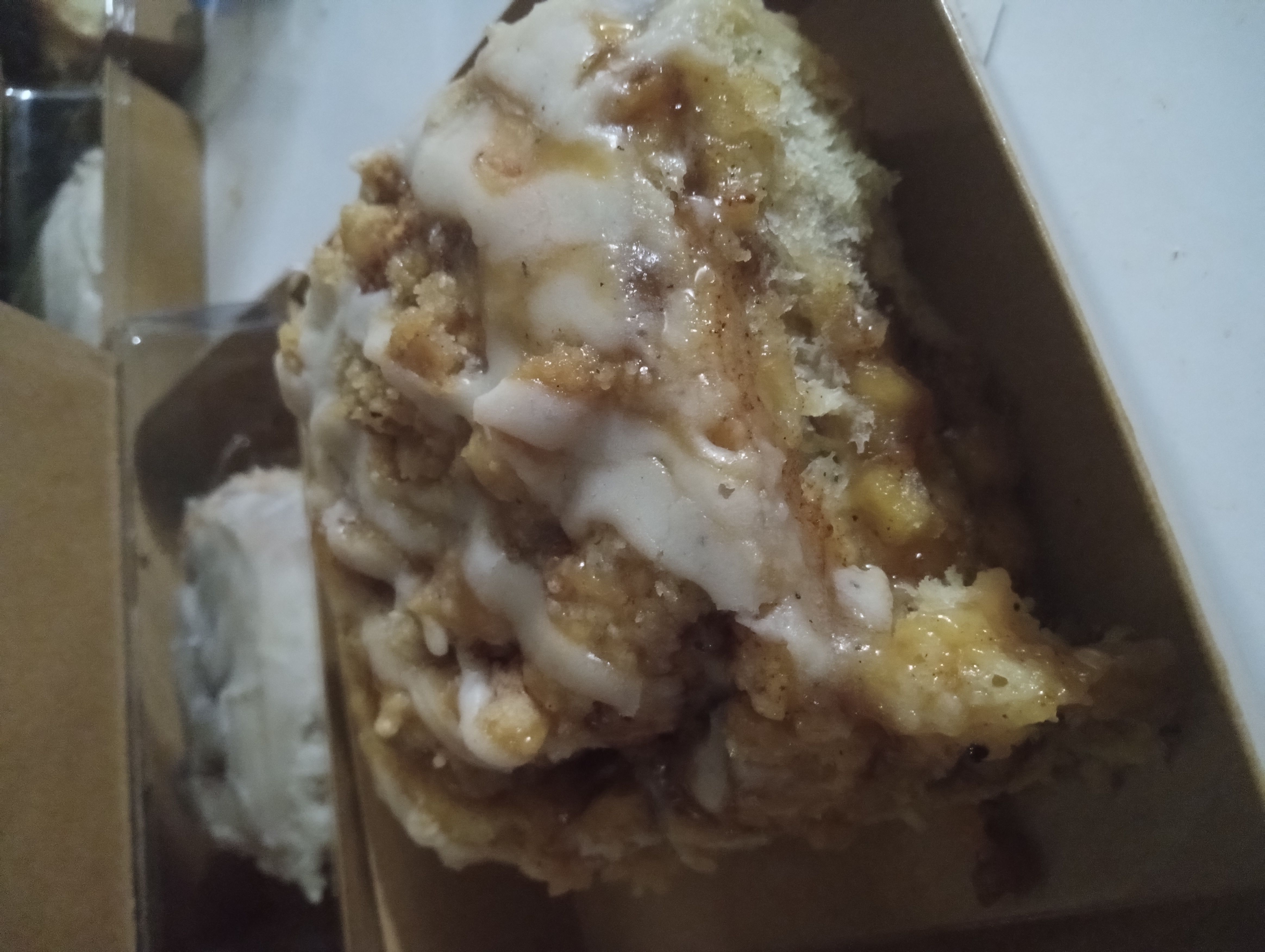 Apple Carmel Crunch Cinnamon Rolls
